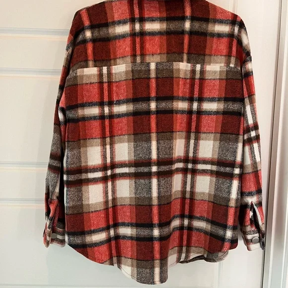 Plaid Button-Up Jacket - Picture 3 of 3